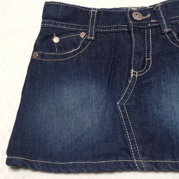3T (3/$20) OshKosh Jean Skorts - Picture 3 of 11
